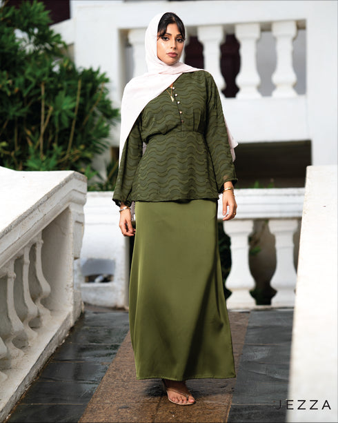 Satin Skirt & Textured Chiffon Top Set 62101